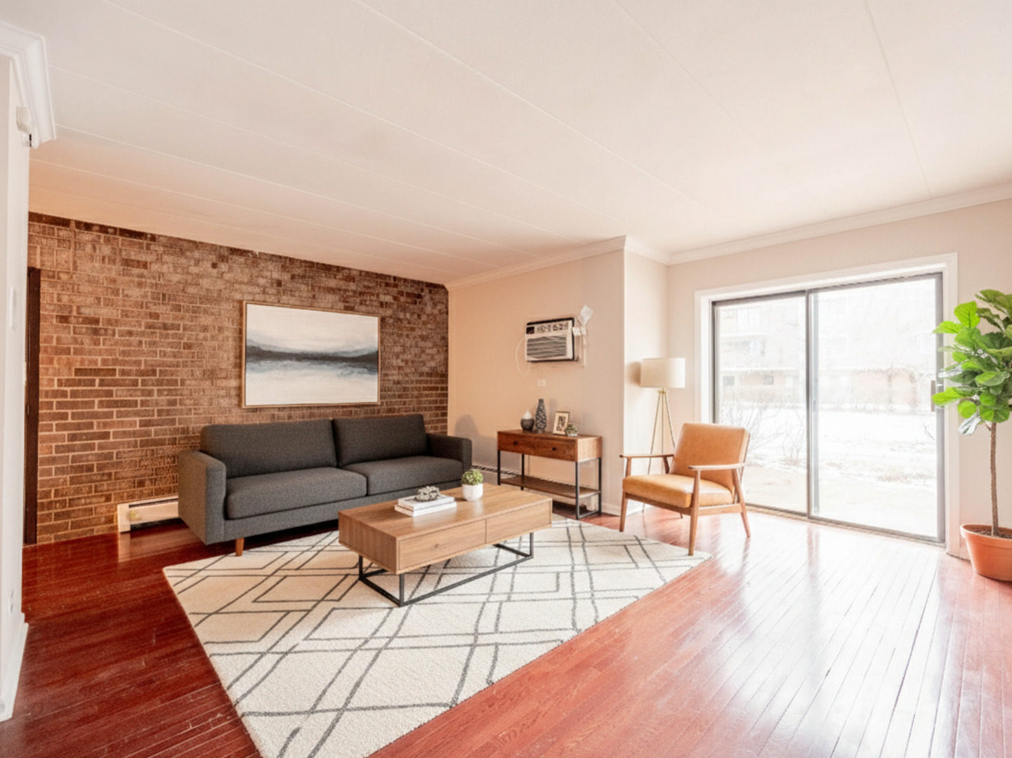 144 Bailey Road, Naperville, IL 60565