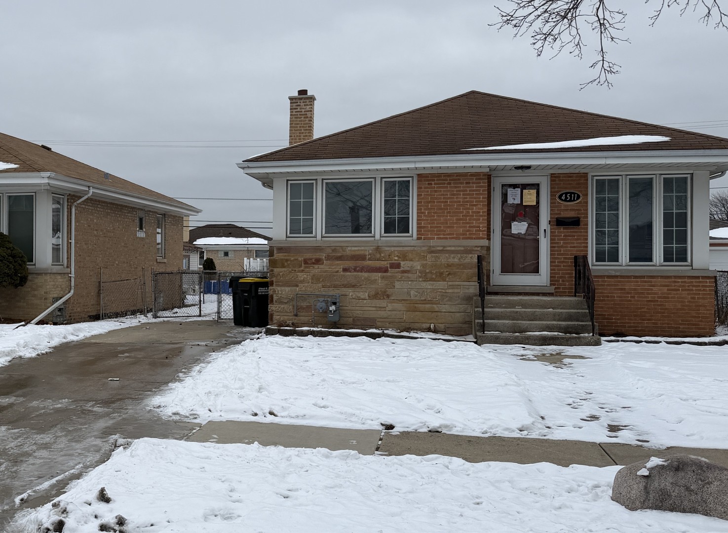 4511 Rose Street, Schiller Park, IL 60176