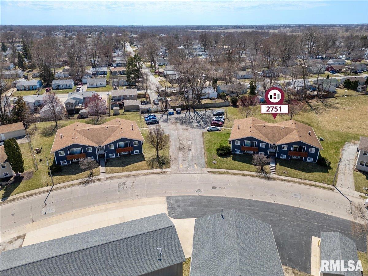 2751 72ND Street, Davenport, IA 52806
