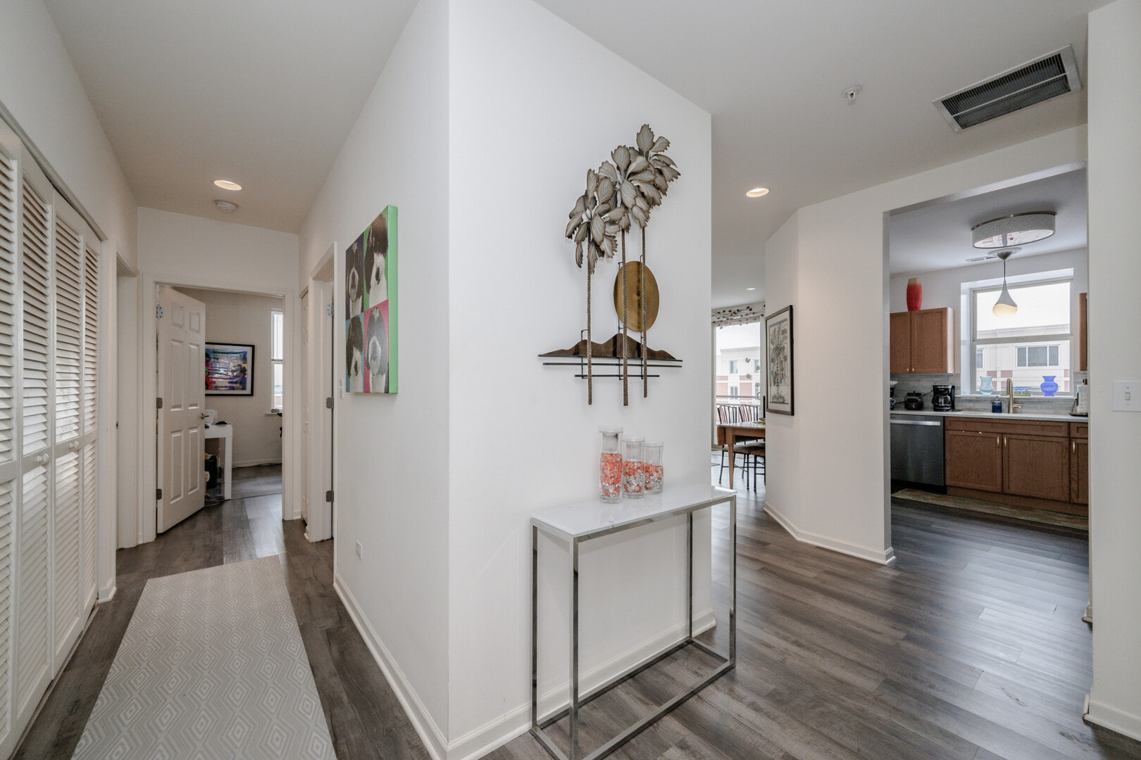 1700 Riverwoods Drive, Melrose Park, IL 60160