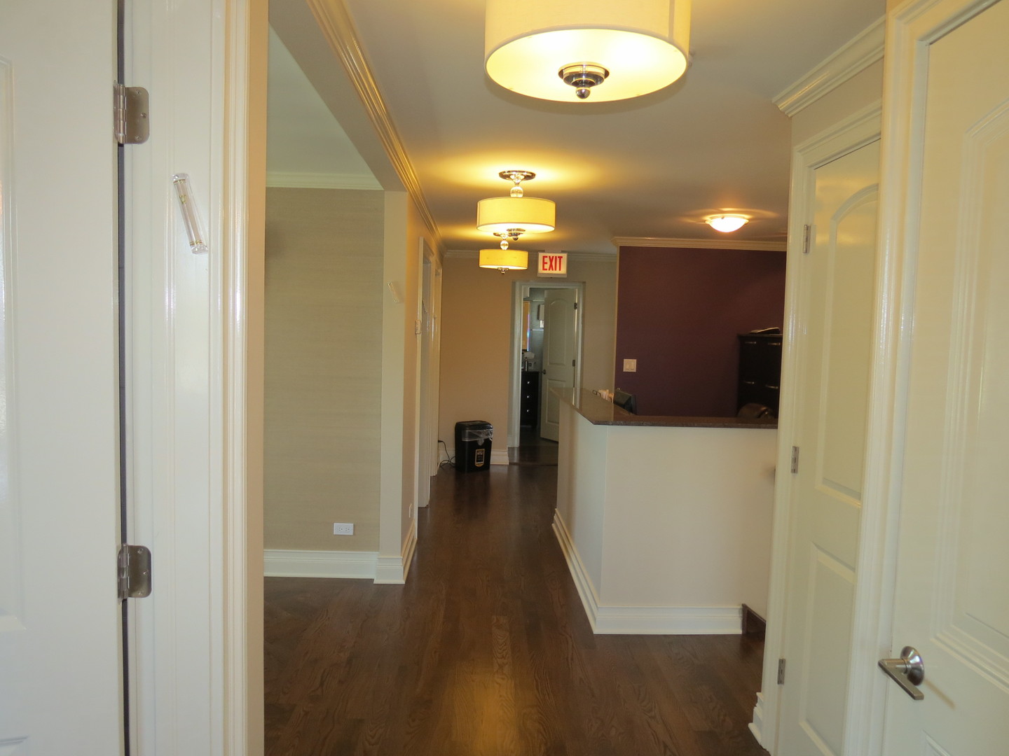 6252 Lincoln Avenue, Chicago, IL 60659