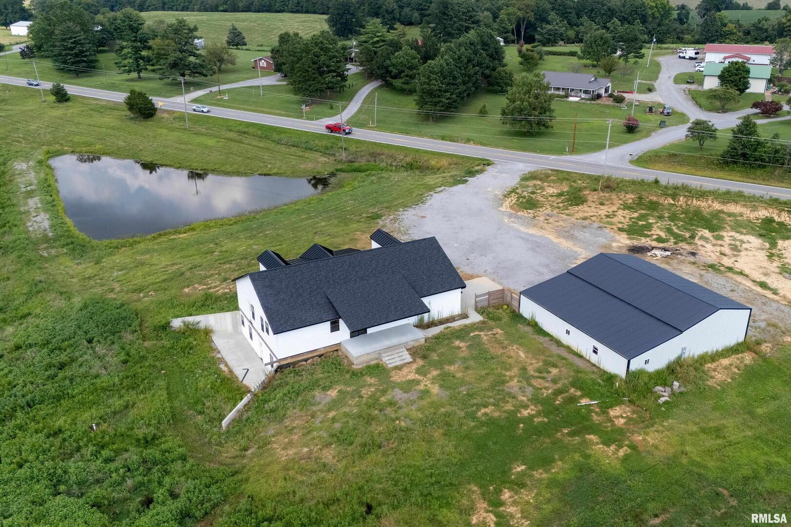 9975 IL-37 Route, Goreville, IL 62939