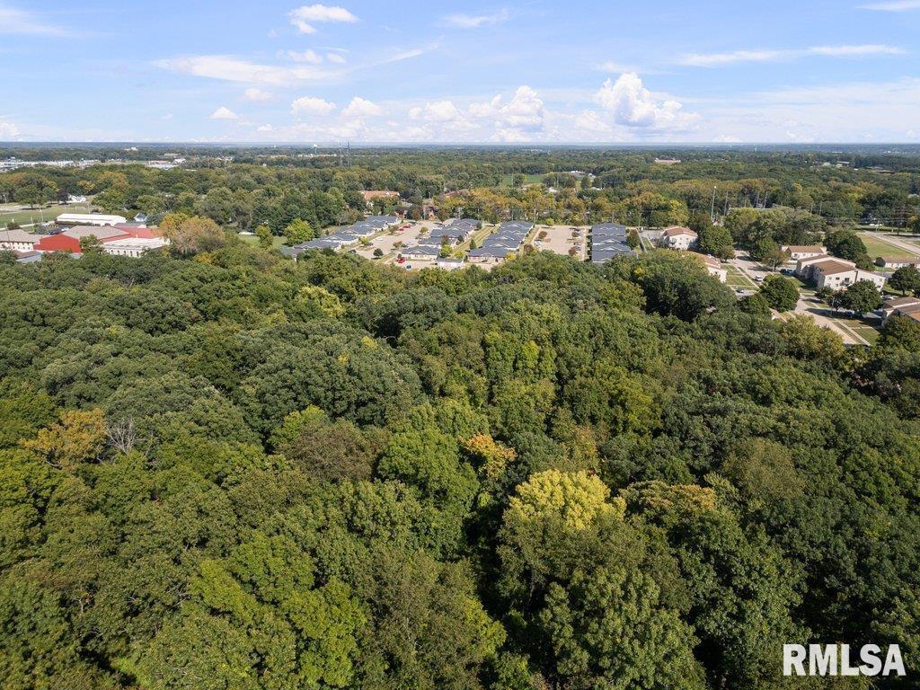 1000 48TH Avenue, East Moline, IL 61244