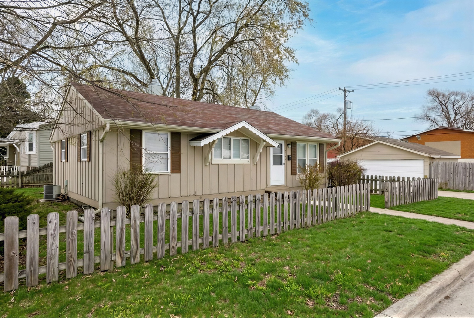 2119 Hermon Avenue, Zion, IL 60099