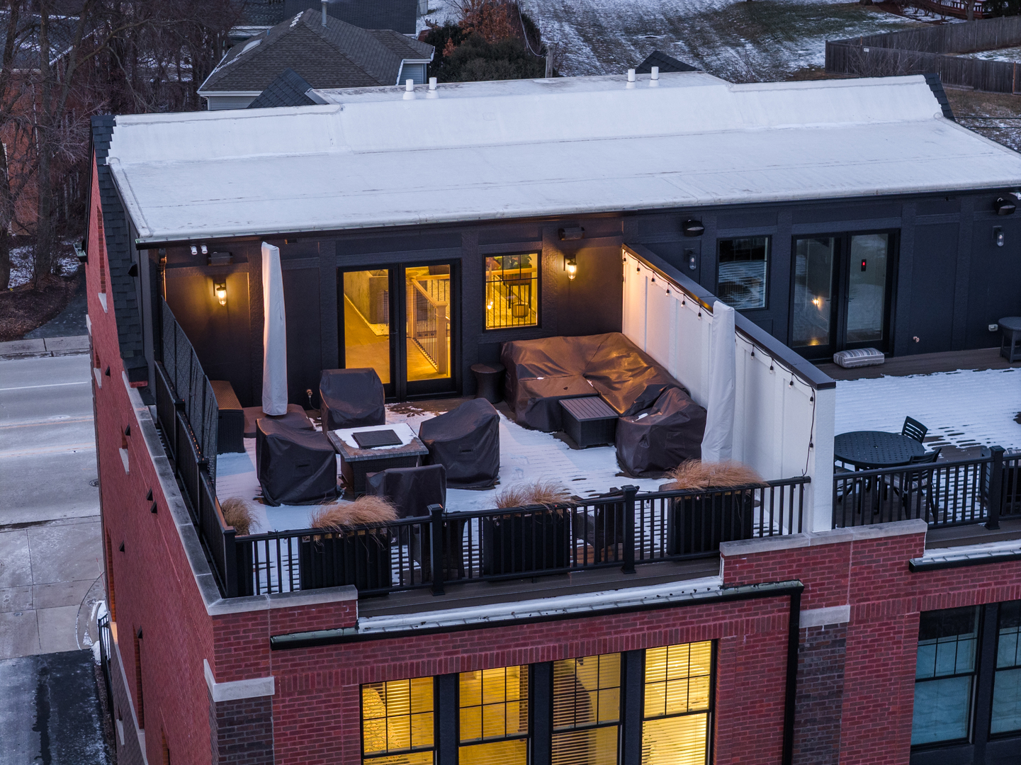 932 Chicago Avenue, Naperville, IL 60540