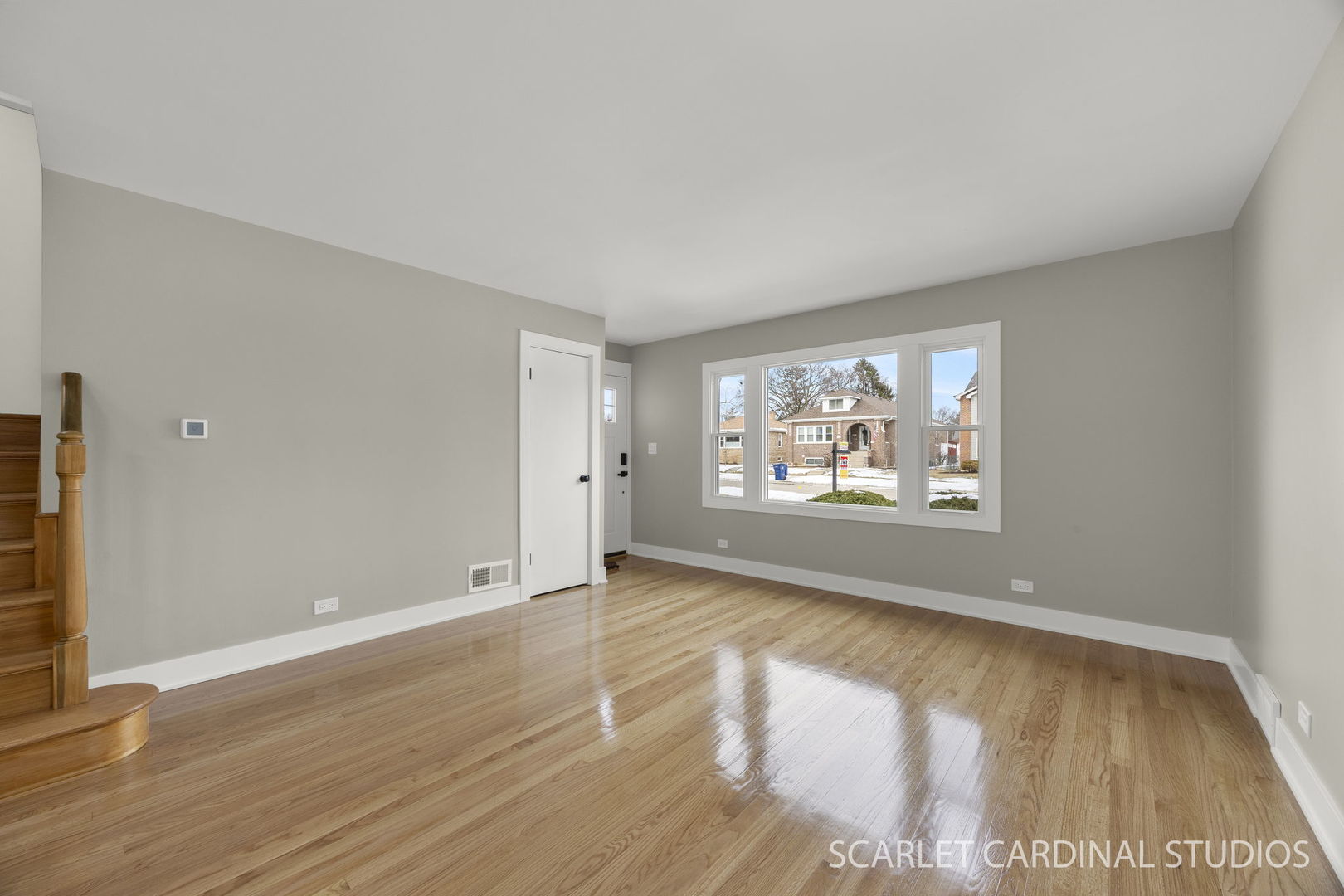 123 Monroe Street, Villa Park, IL 60181