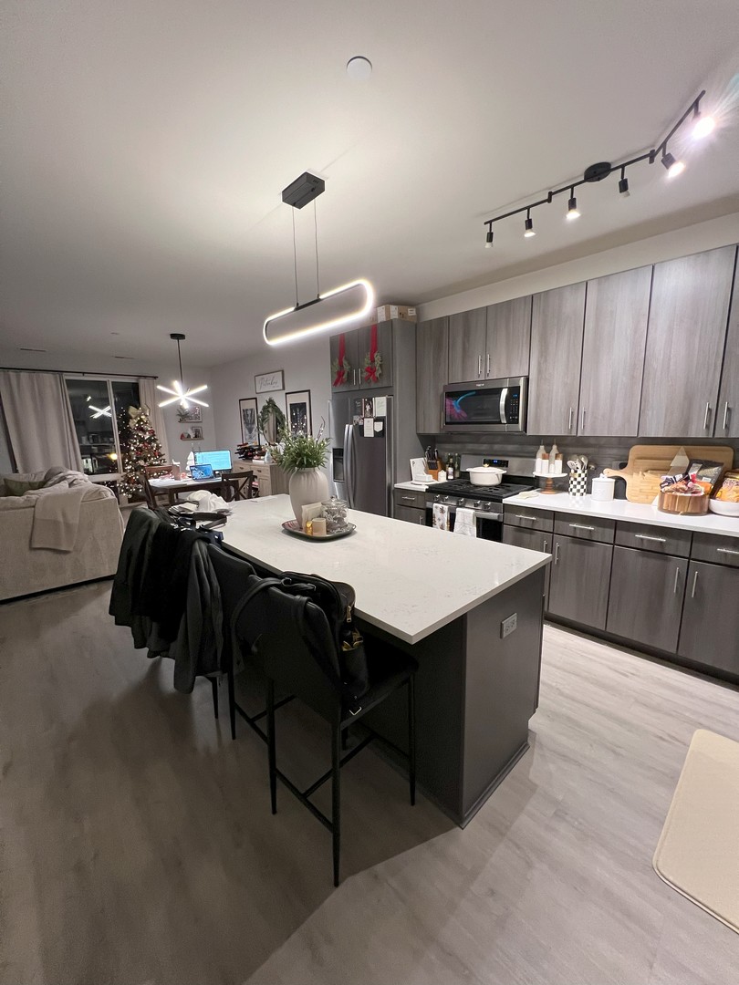 5117 Fairview Avenue, Downers Grove, IL 60515