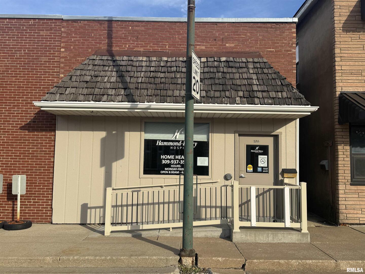 106 EAST Street, Cambridge, IL 61238