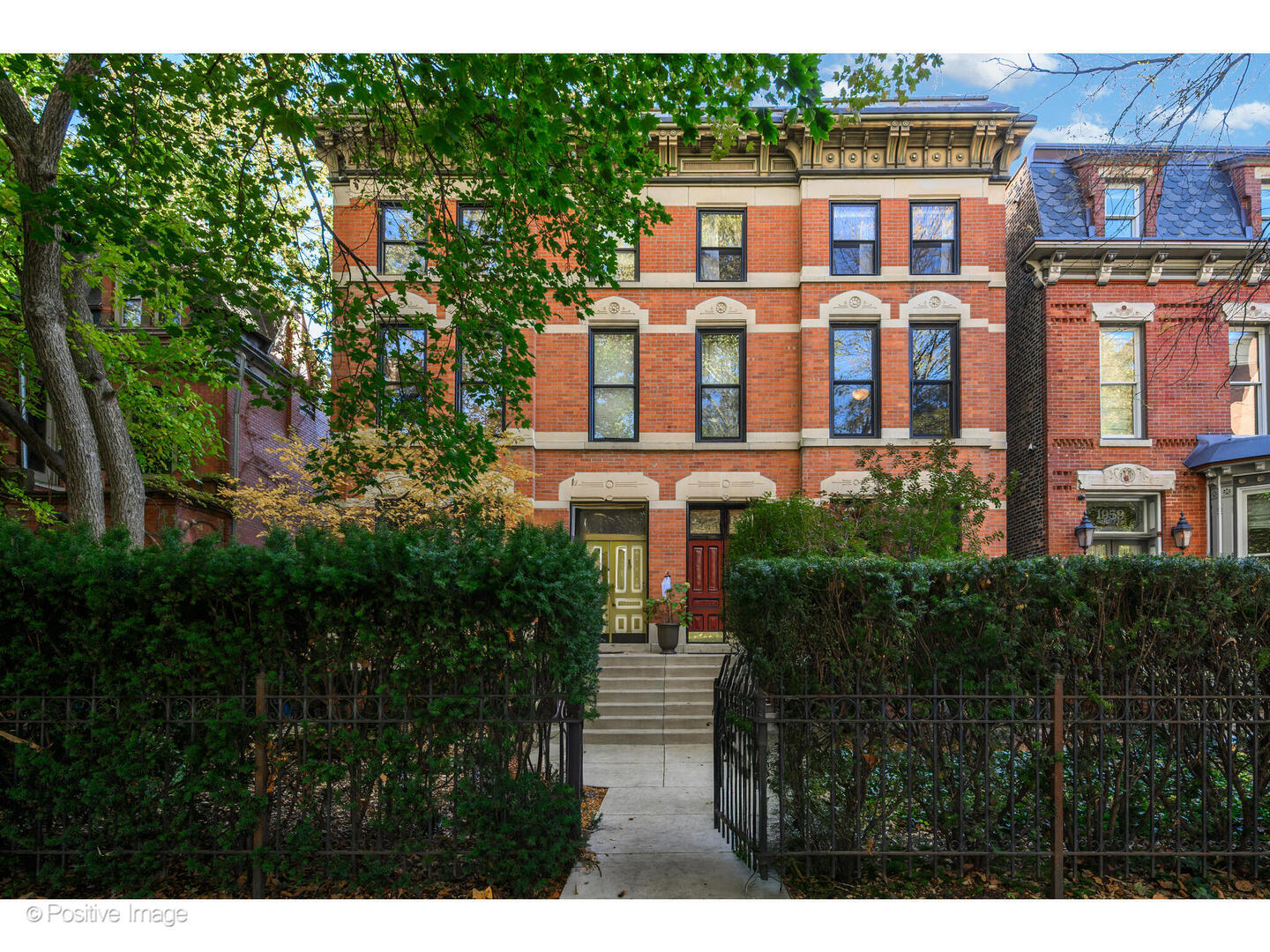 1957 Schiller Street, Chicago, IL 60622