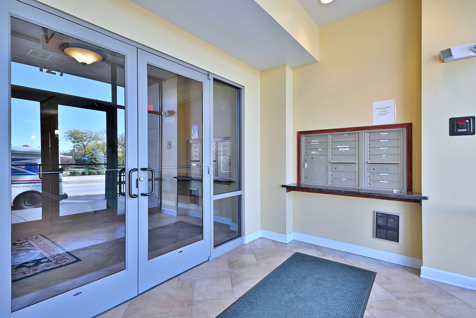 127 Walnut Street, Itasca, IL 60143