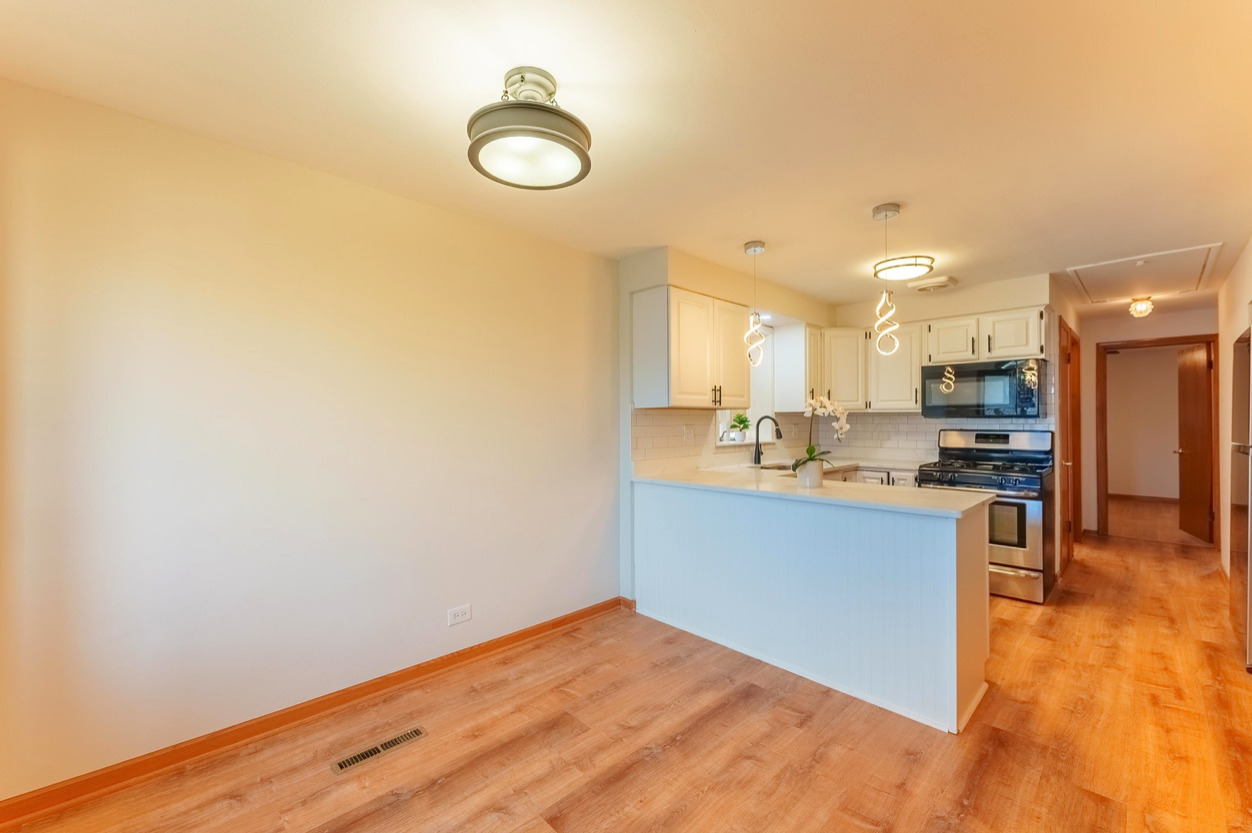 6210 64th Street, Chicago, IL 60638