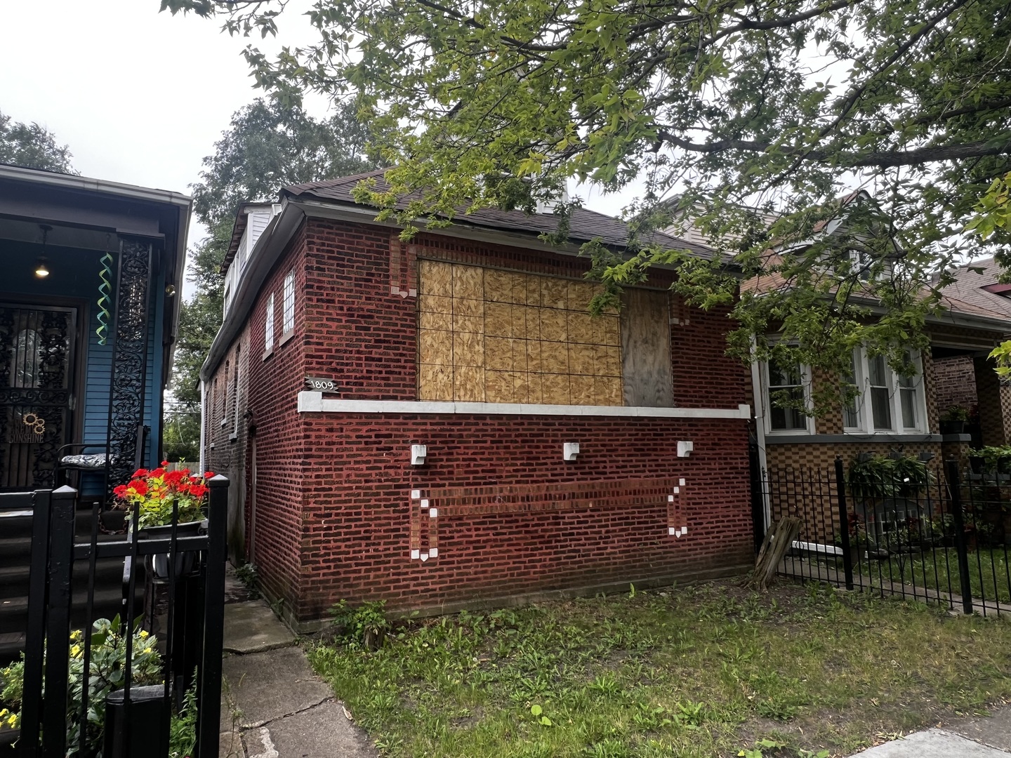 1809 71st Street, Chicago, IL 60636