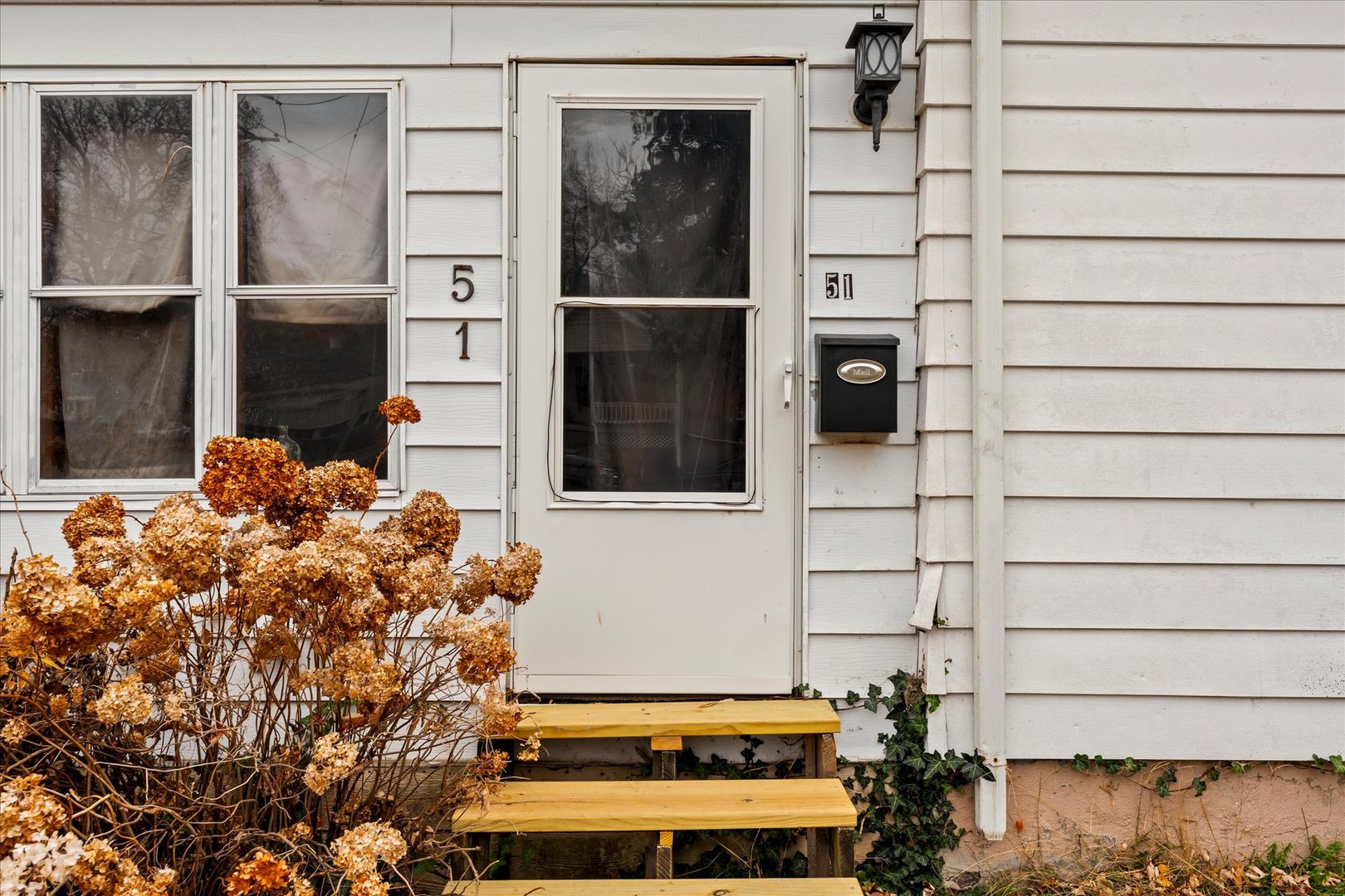 51 Bradley Avenue, Champaign, IL 61820