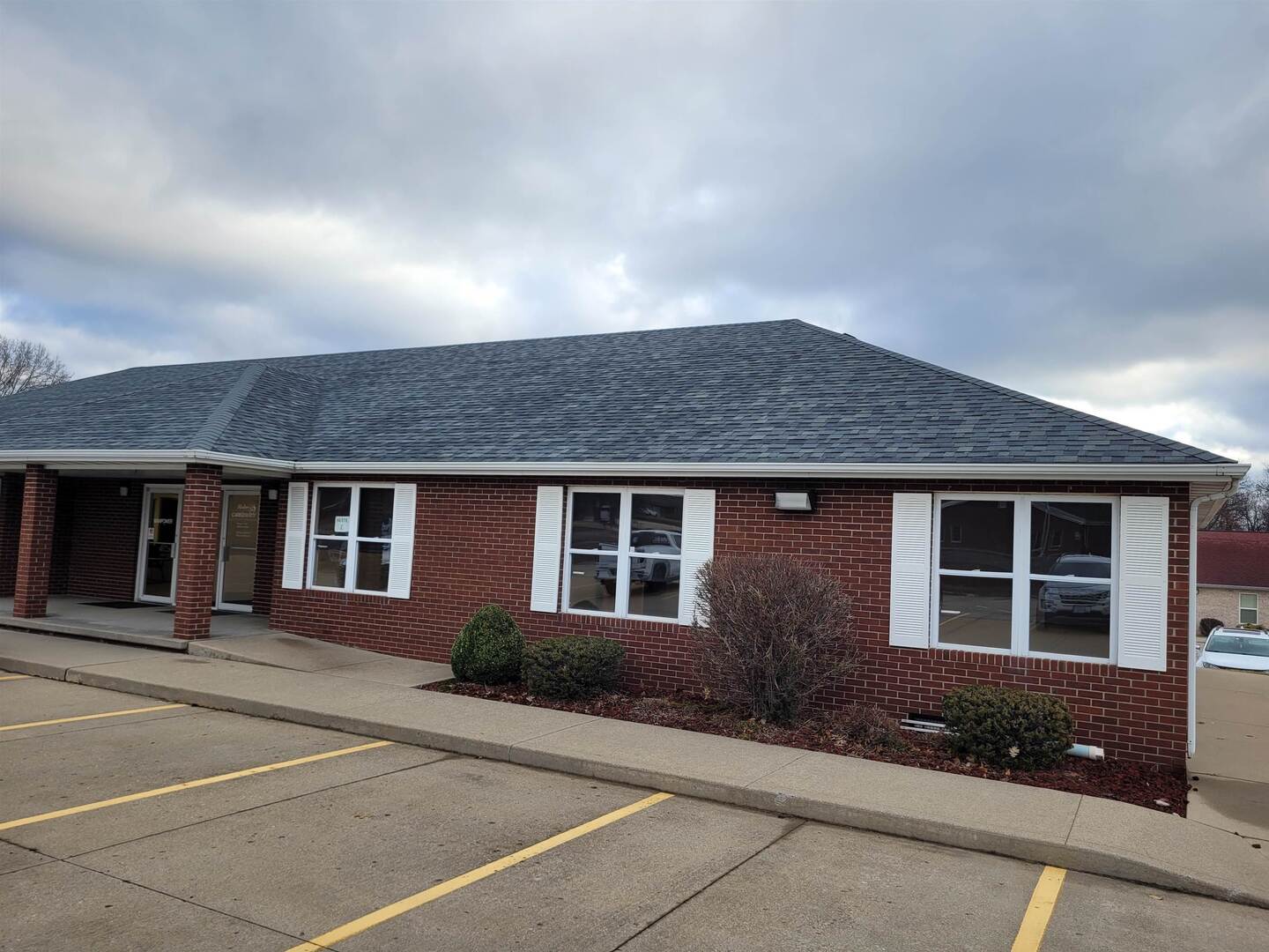 4111 Watertower Place, Mt Vernon, IL 62864