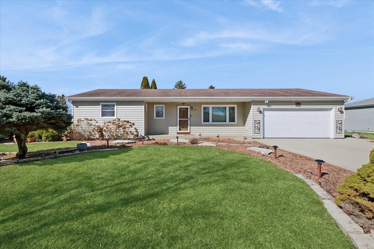 921 Knollside Road, New Lenox, IL