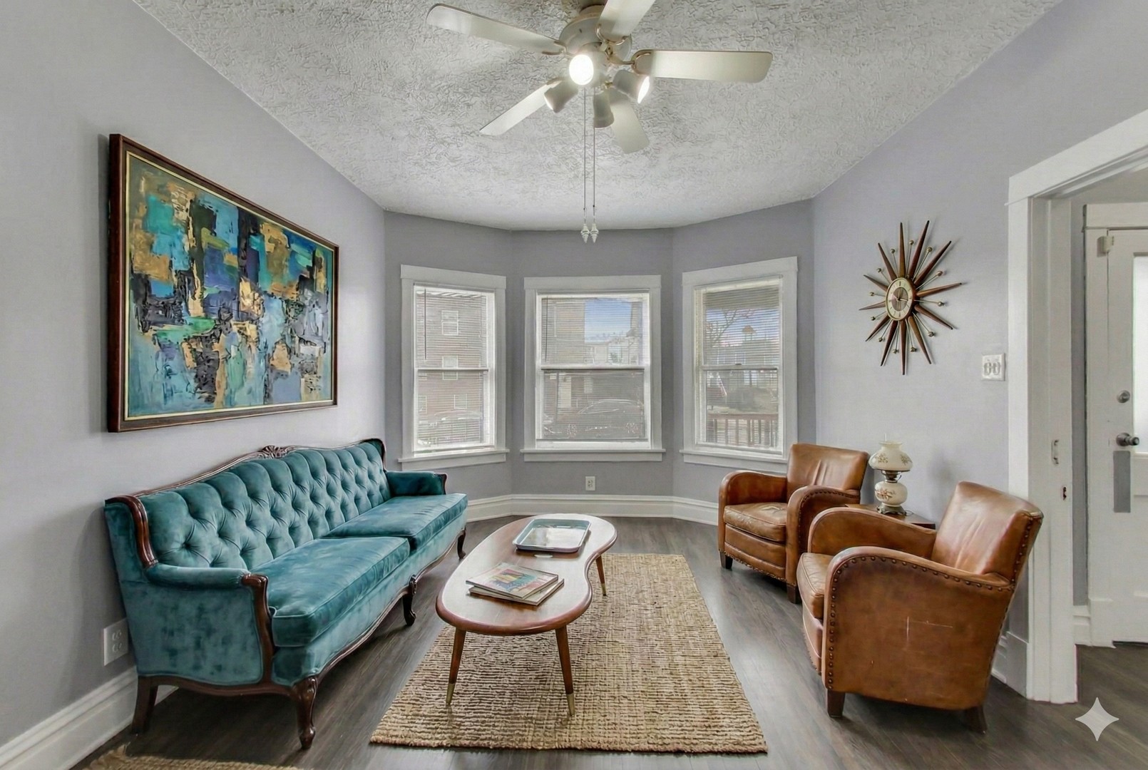 2047 N Lavergne Avenue, Chicago, IL