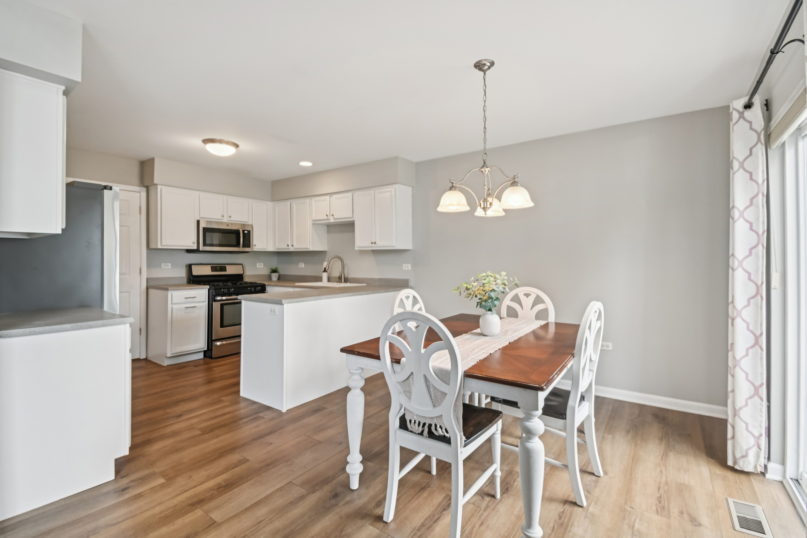 533 Mallard Lane #C, Sugar Grove, IL