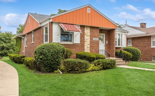 1803 Balmoral Avenue, Westchester, IL