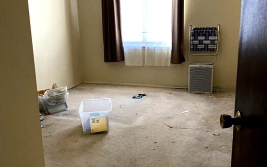 9S220 Lake Drive #16-104, Willowbrook, IL