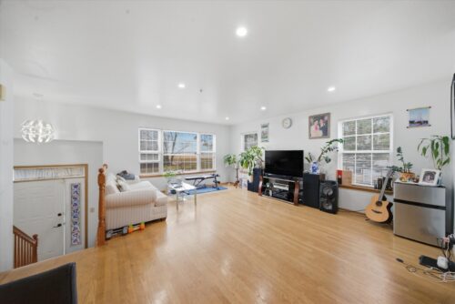 798 River Walk Drive, Wheeling, IL