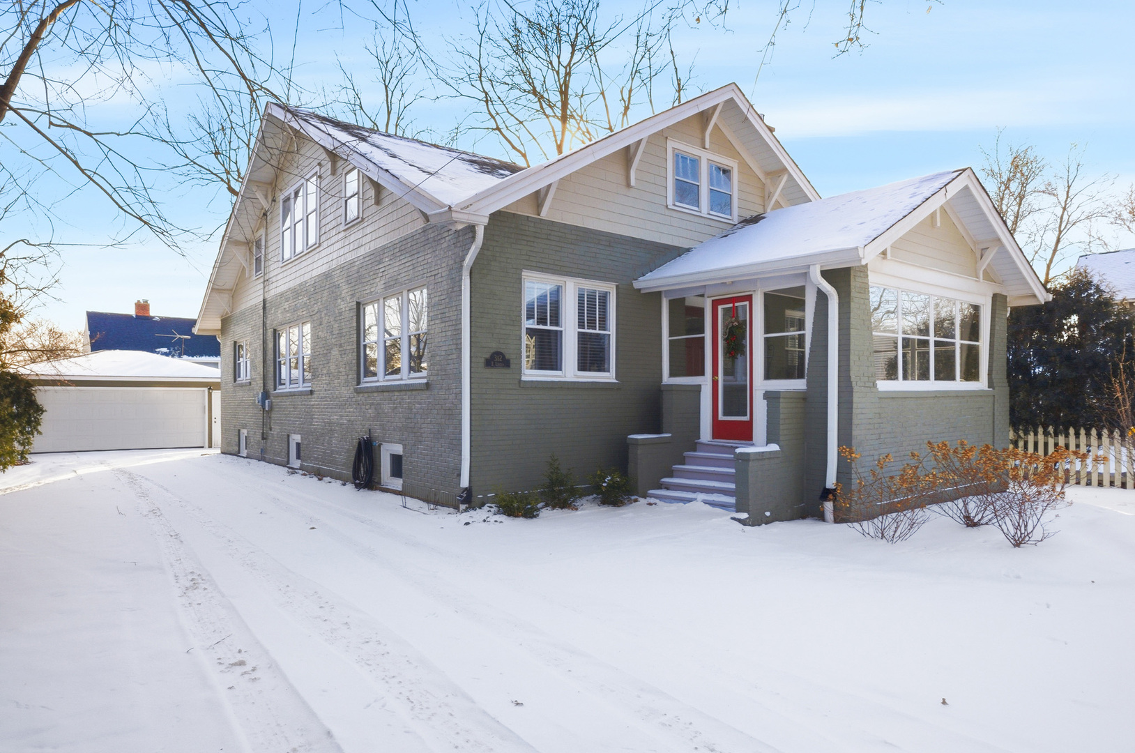 312 Lincoln Avenue, Wheaton, IL 60187