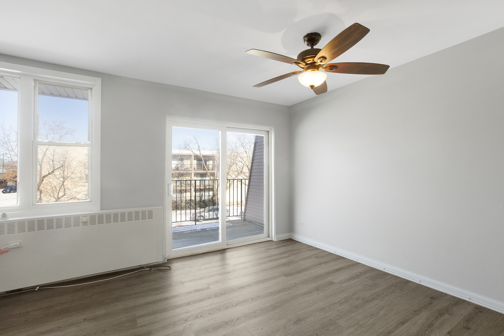 8712 Skokie Boulevard, Skokie, IL 60076