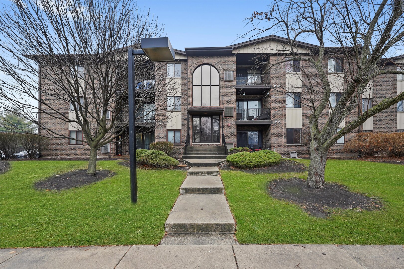 12615 Central Avenue, Alsip, IL 60803