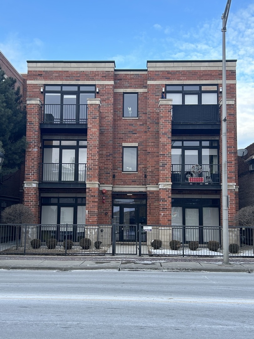 8538 GRAND Avenue, River Grove, IL 60171