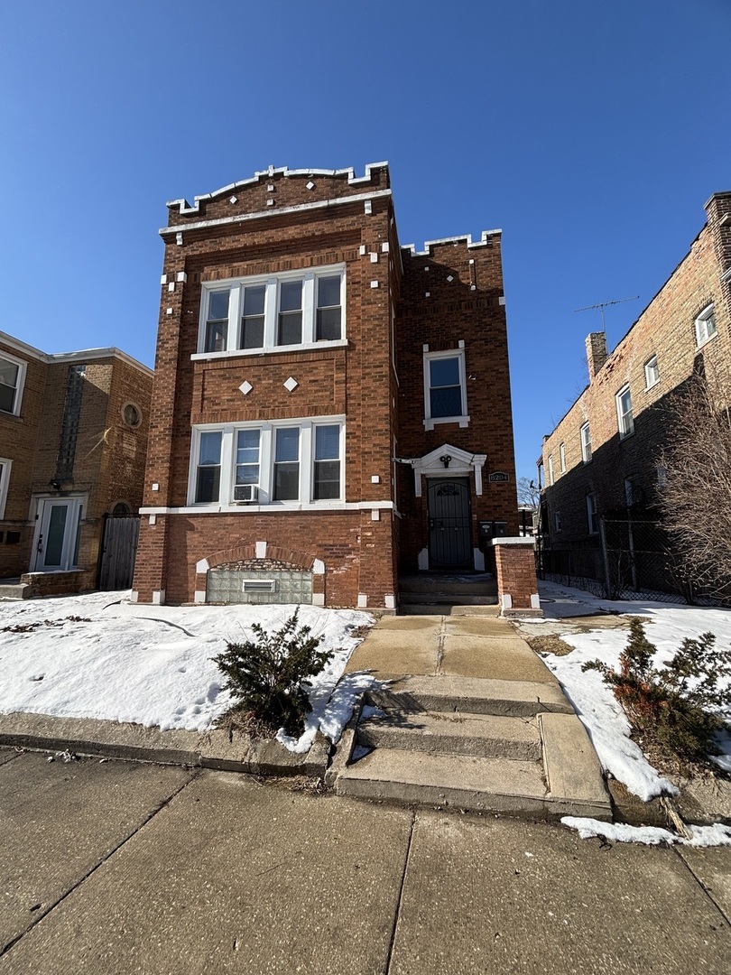 8204 Peoria Street, Chicago, IL 60620