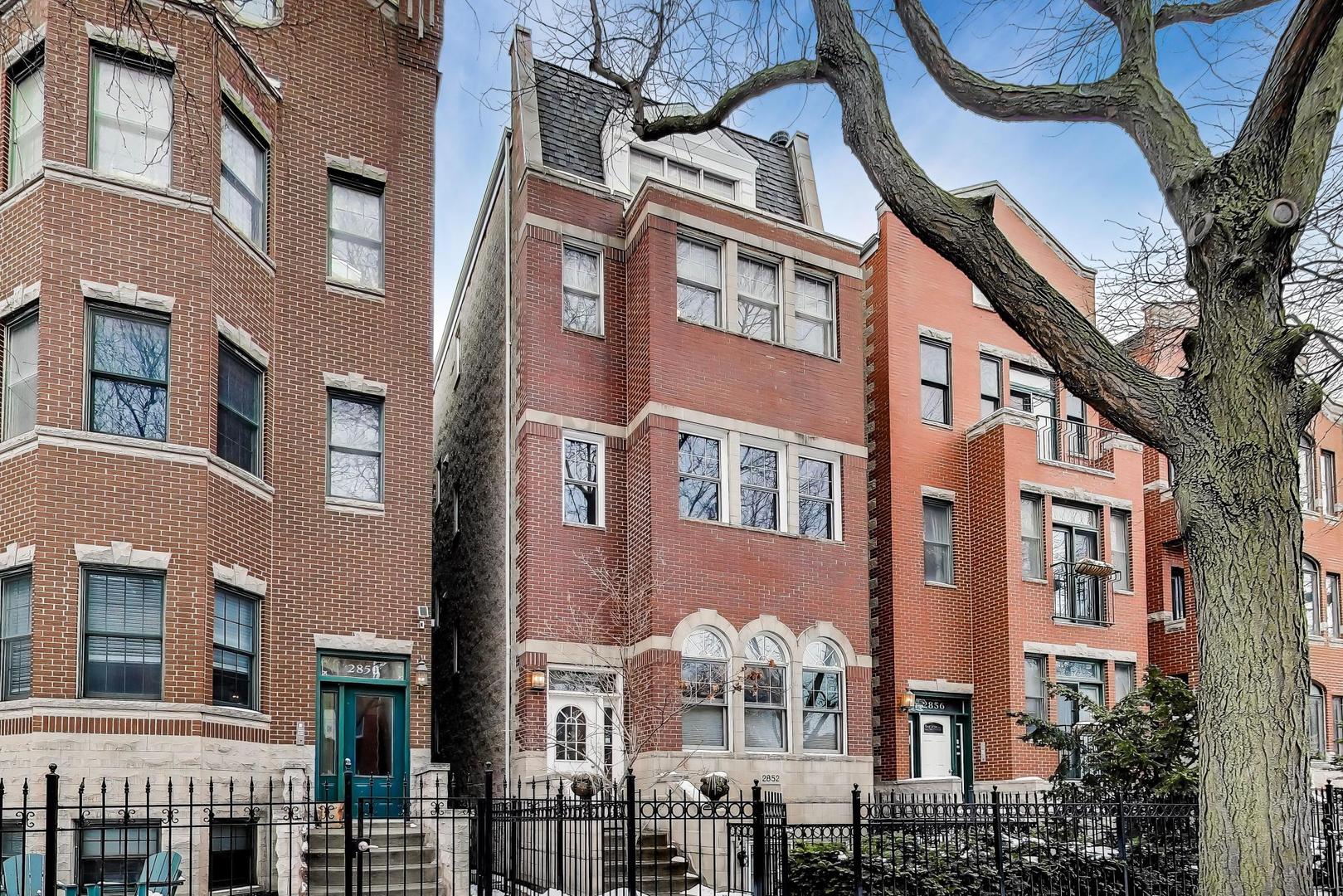 2852 Damen Avenue, Chicago, IL 60618