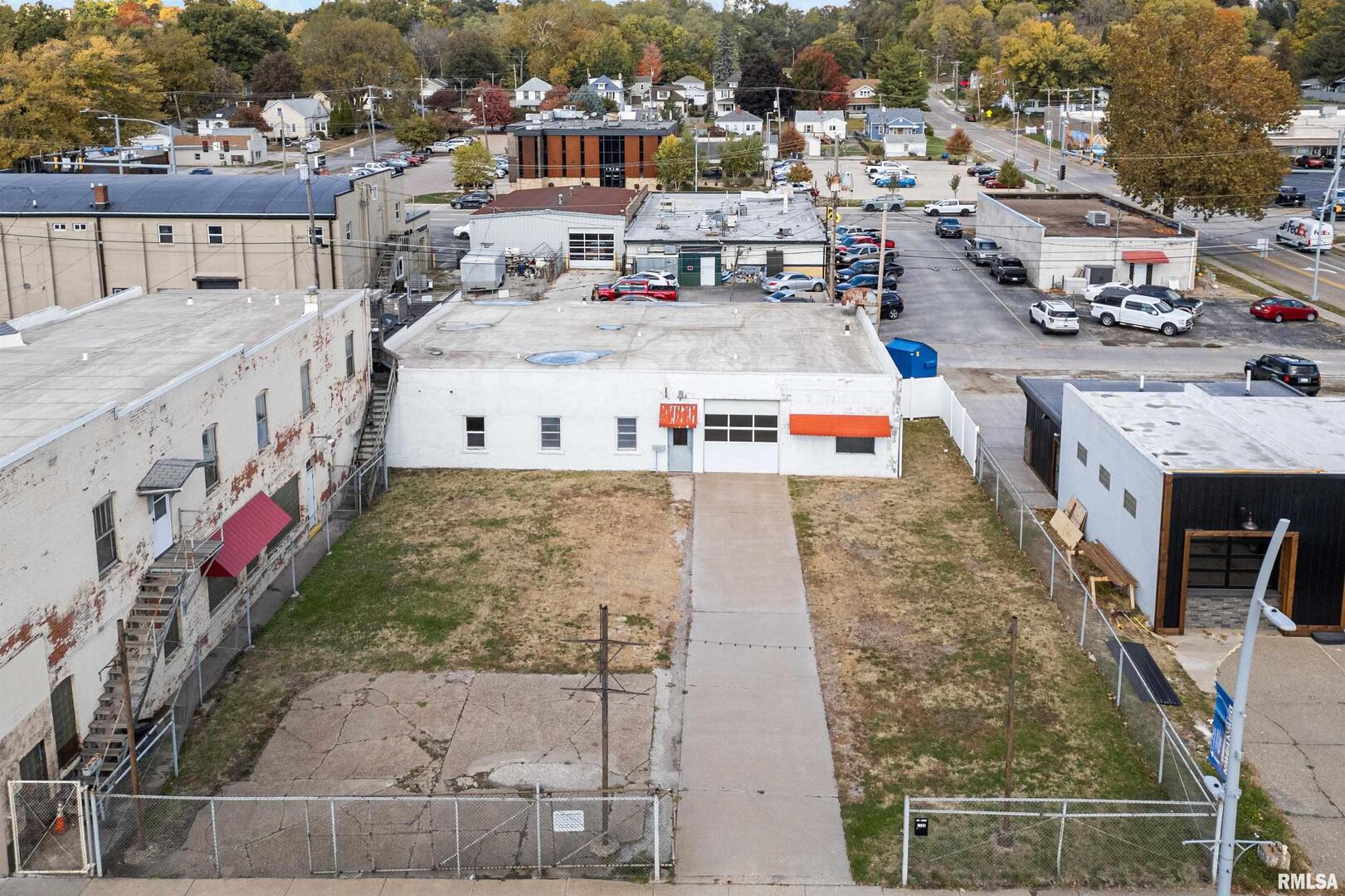 1716-1720& 1708 STATE Street, Bettendorf, IA 52722