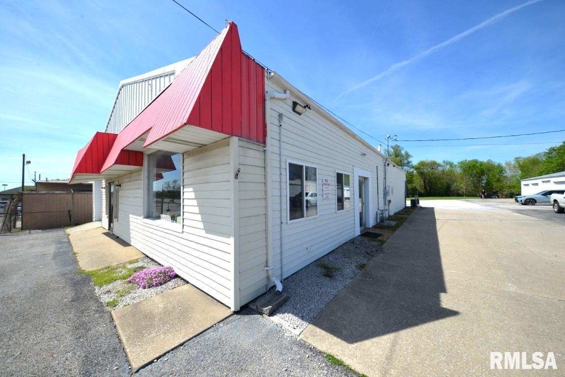 4706 & 4708 BROADWAY Street, Mt Vernon, IL 62864