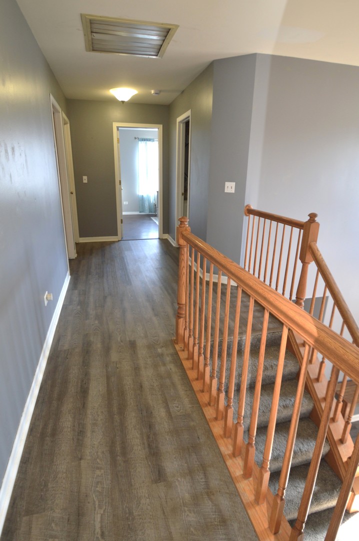 2004 Kingsbury Estates Drive, Plainfield, IL 60586