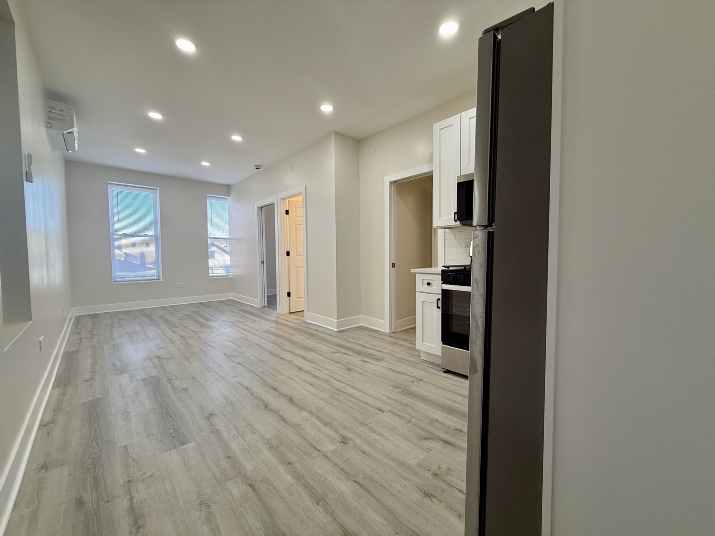 3221 May Street, Chicago, IL 60608