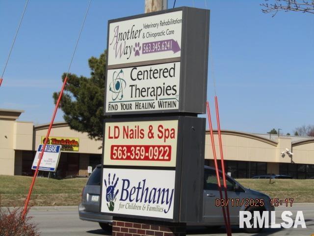 2195 53RD Street, Davenport, IA 52807