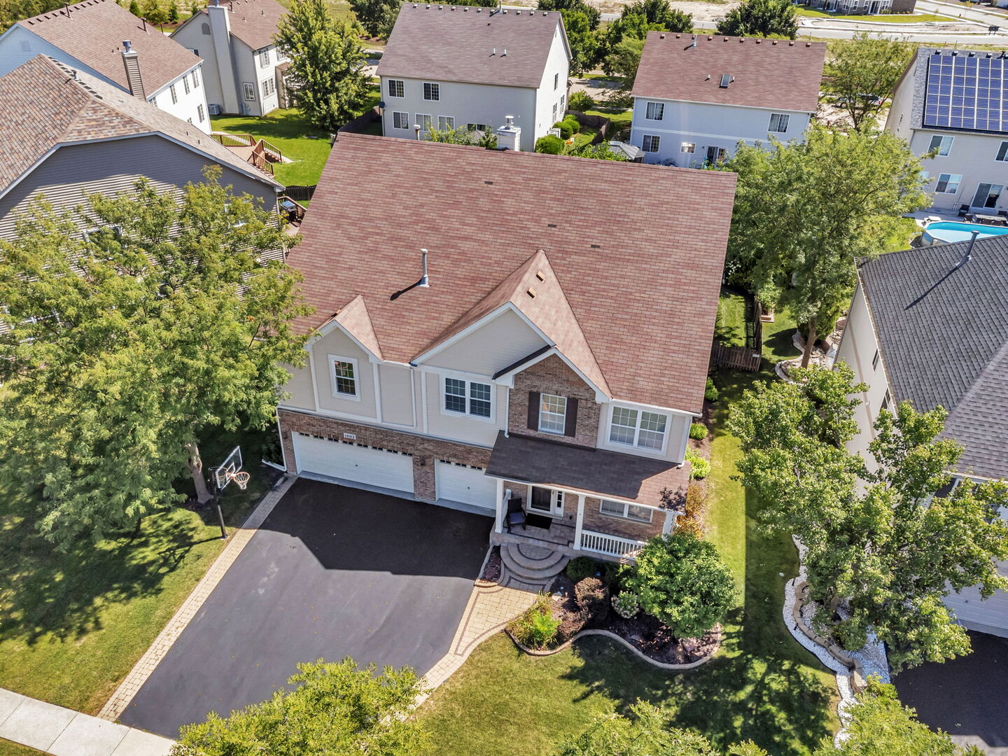 1002 Angelica Circle, Joliet, IL 60431