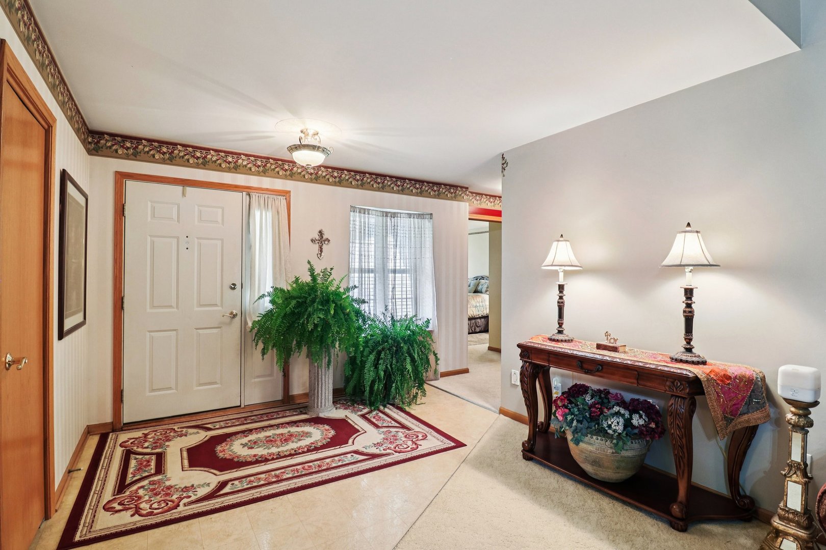 1923 SCHOMER Court, Aurora, IL 60505