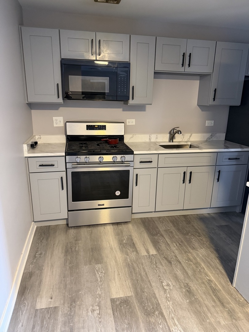 872 Winesap Court, Prospect Heights, IL 60070