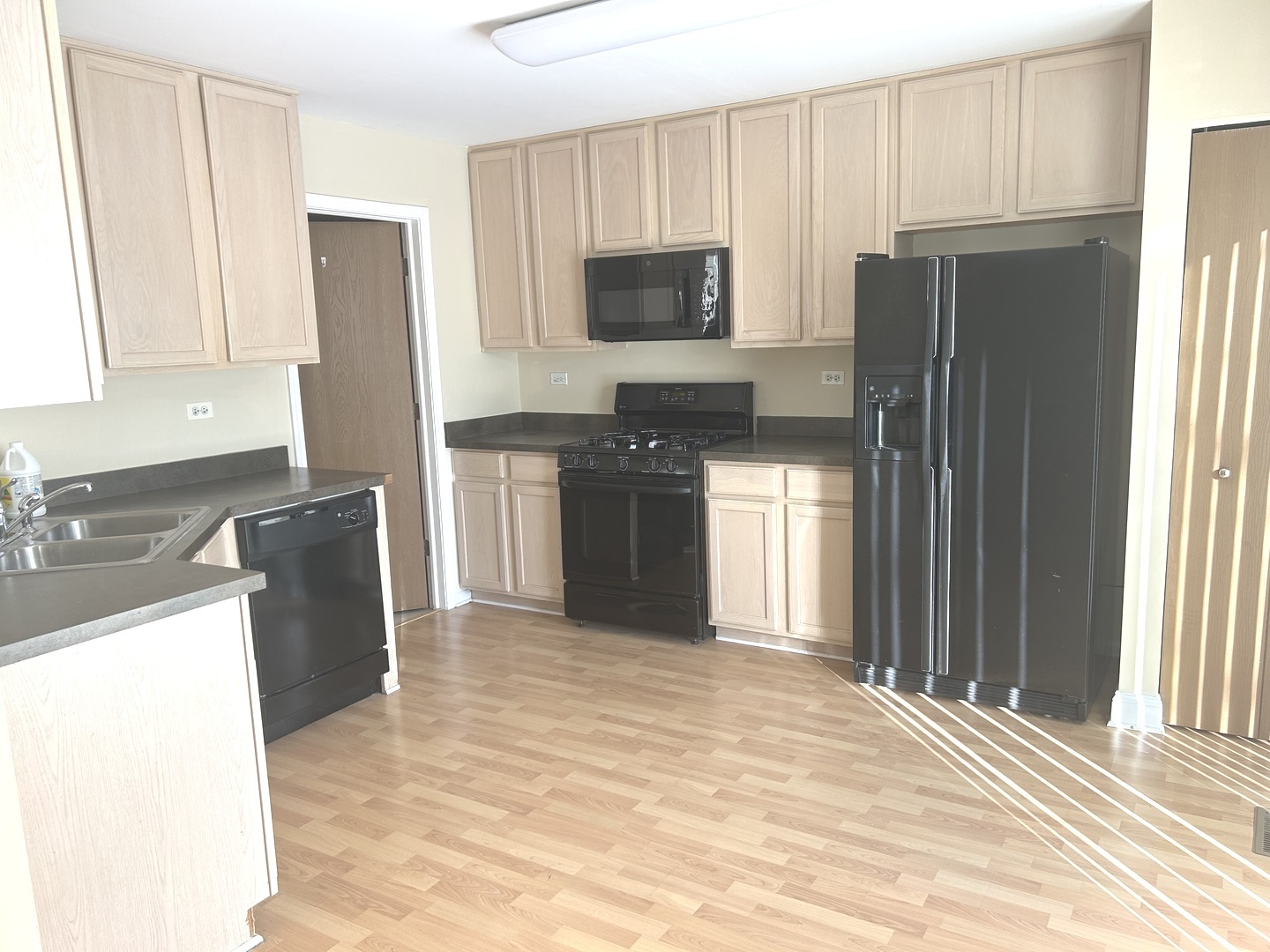 3184 Impressions Drive, Lake In The Hills, IL 60156