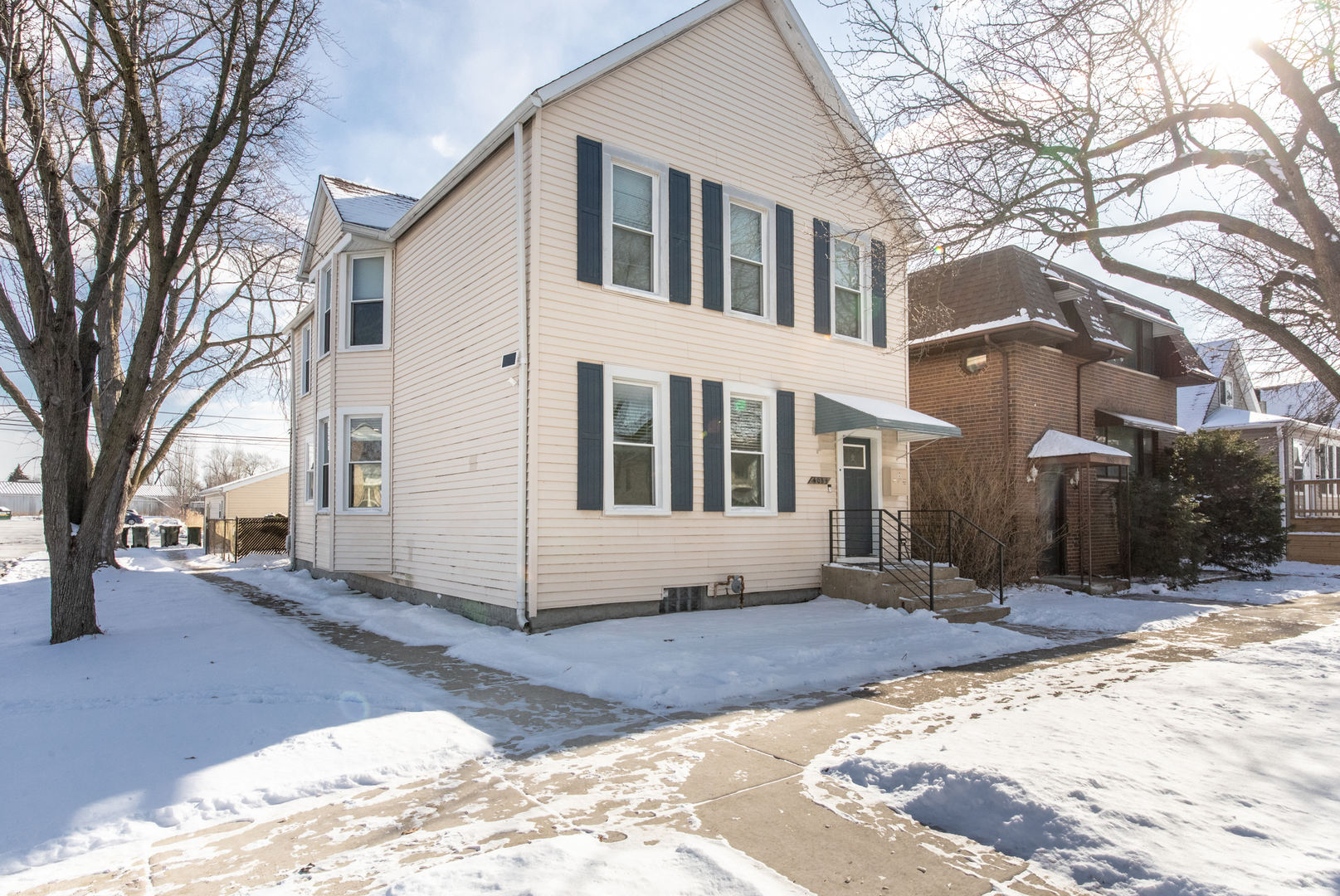 4055 Prairie Avenue, Schiller Park, IL 60176