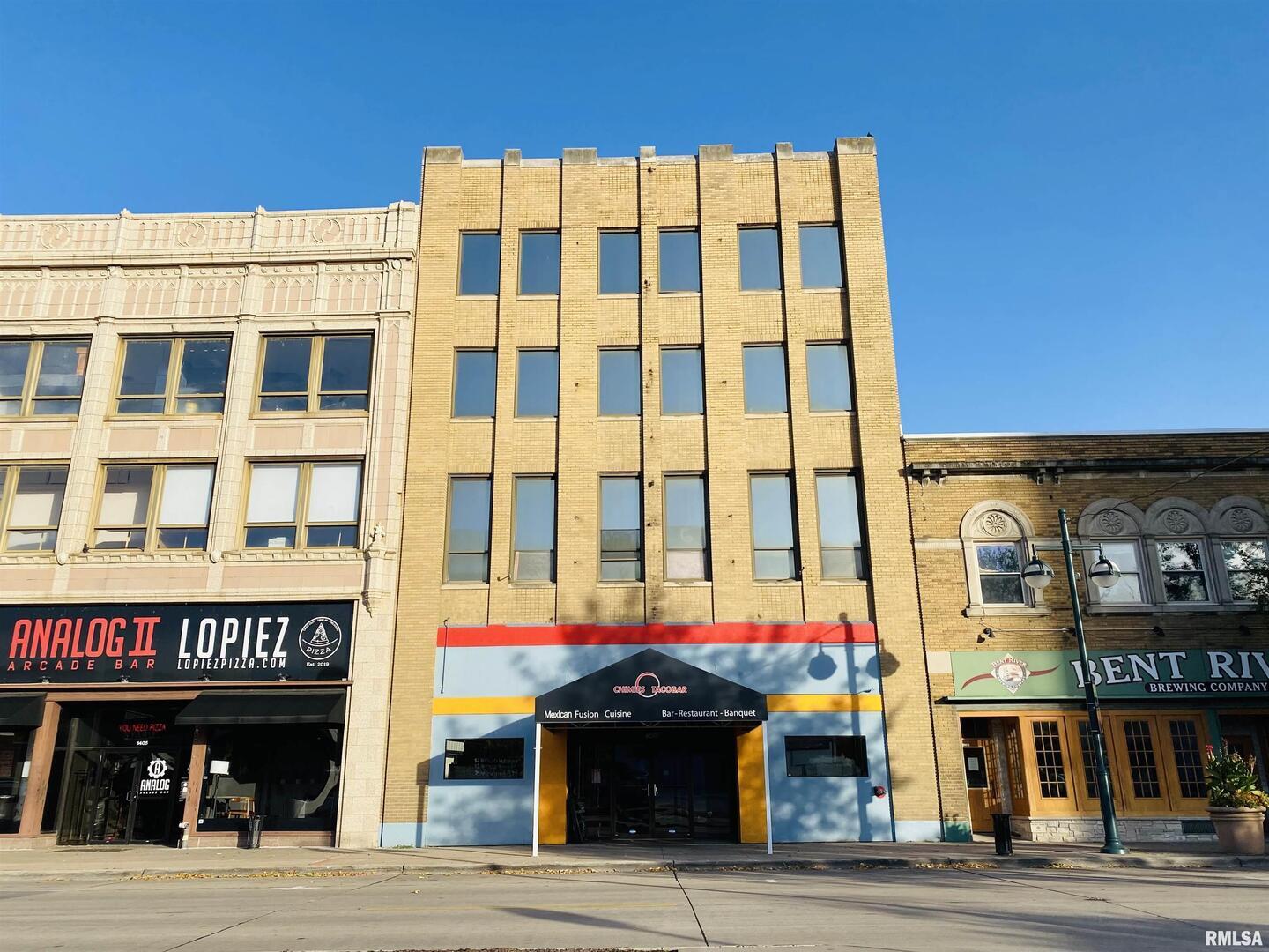 1409 5TH Avenue, Moline, IL 61265