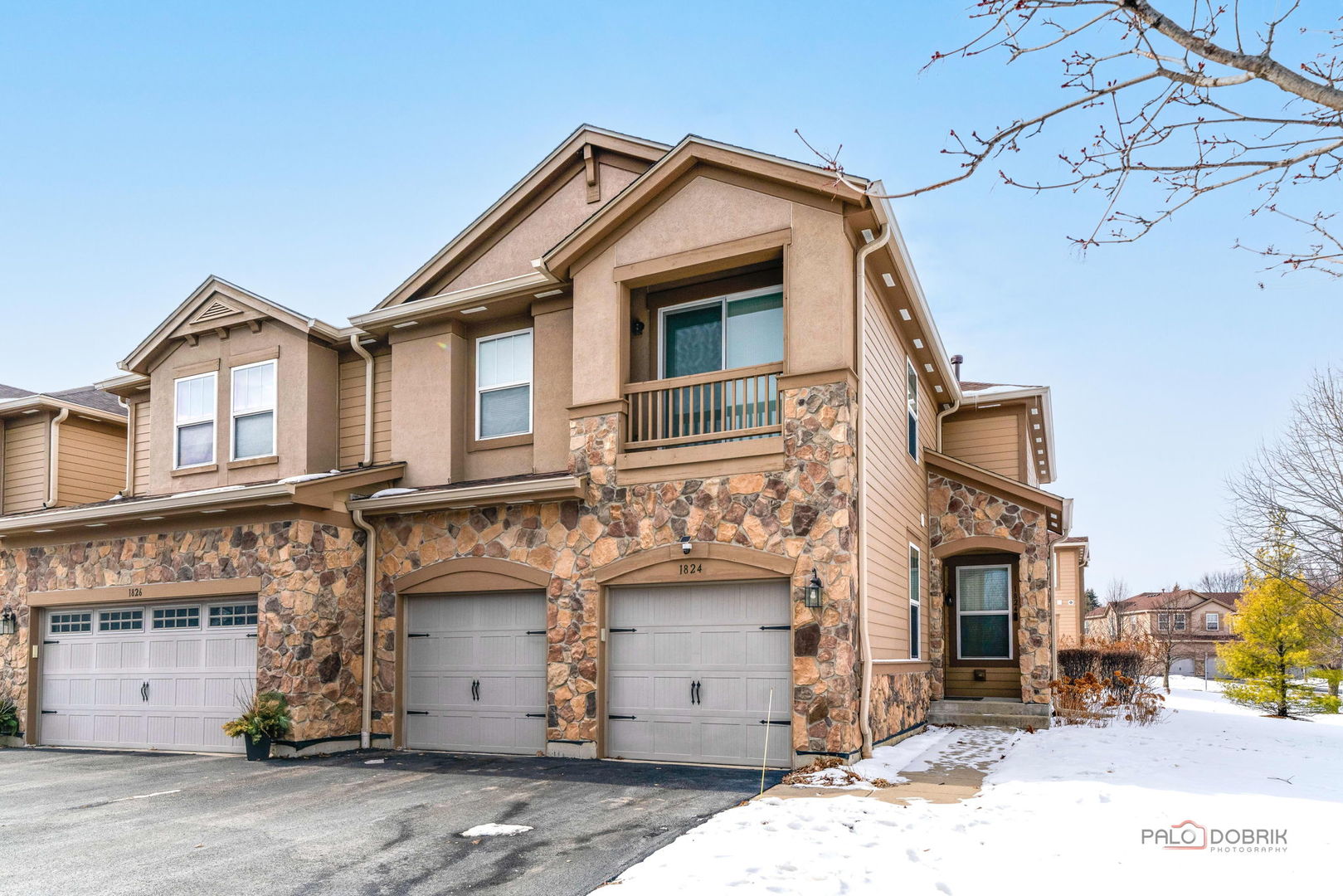 1824 Crenshaw Circle, Vernon Hills, IL 60061