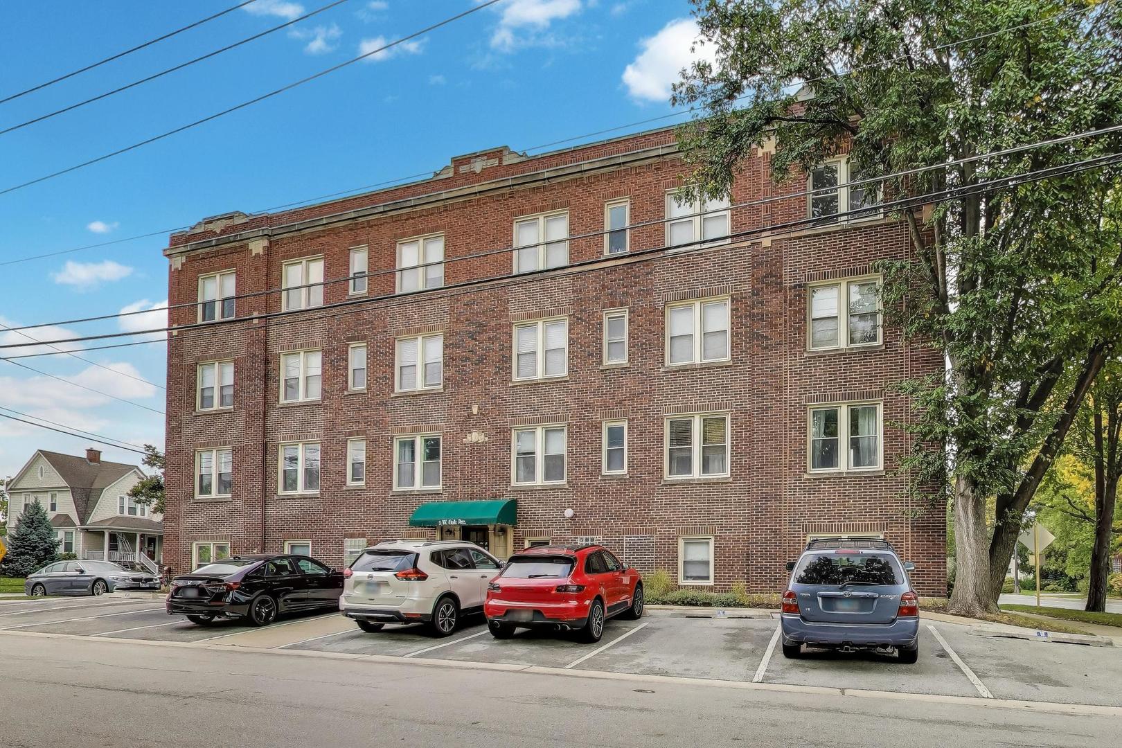 1 OAK Avenue, La Grange Park, IL 60526