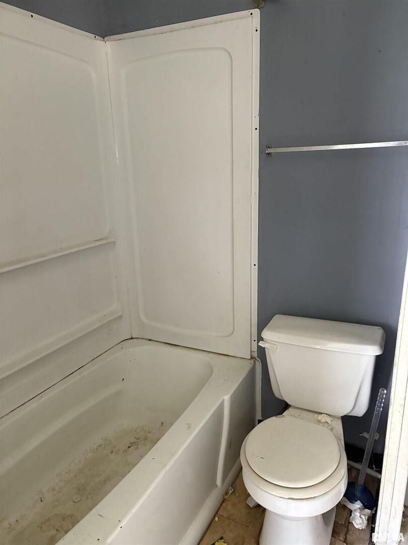 552 11TH Avenue, Clinton, IA 52732