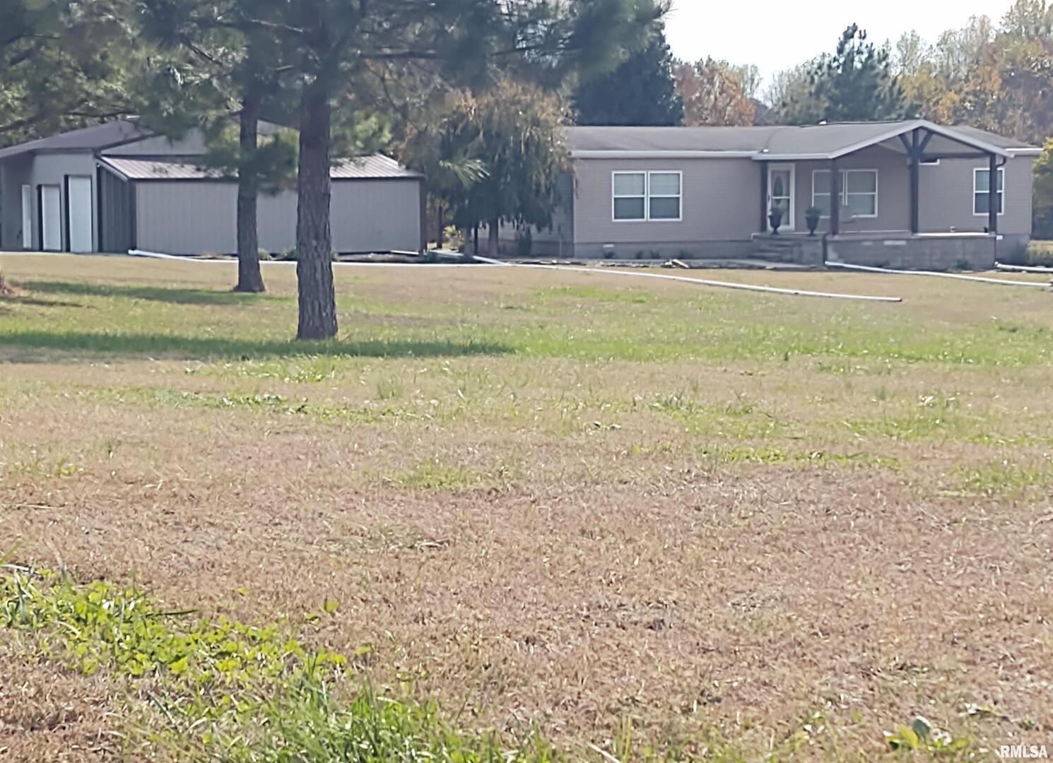 1640 PLEASANT RIDGE Road, Vienna, IL 62995