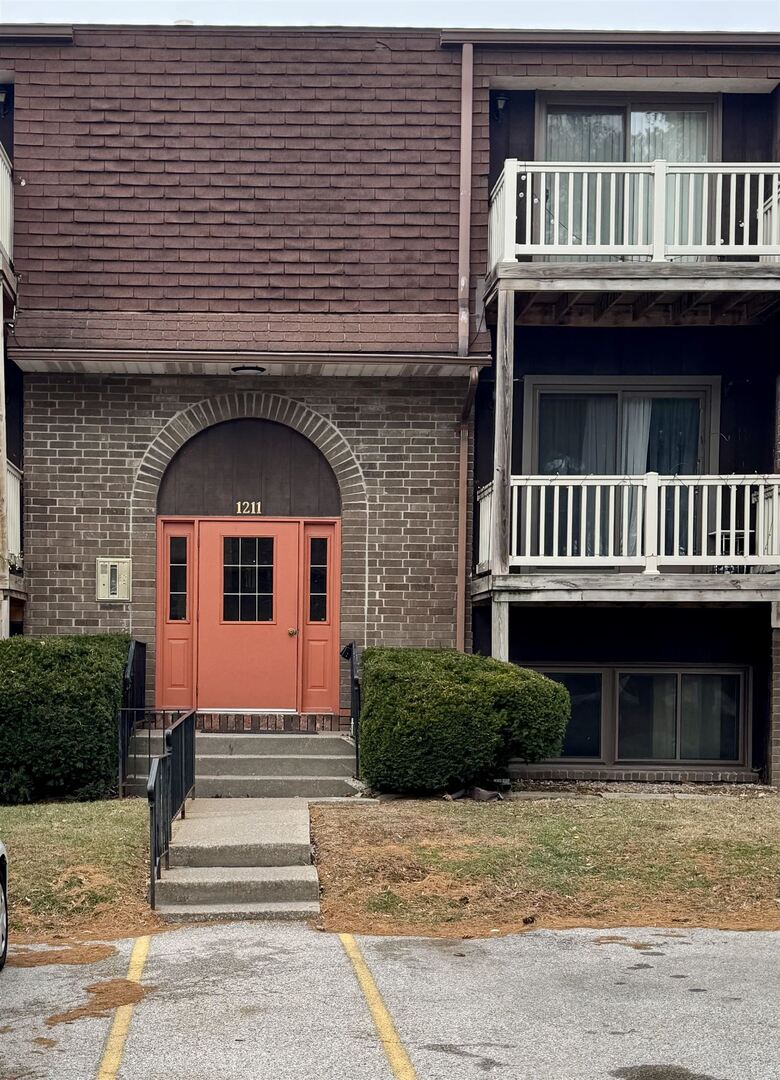 1211 48th Avenue, East Moline, IL 61244