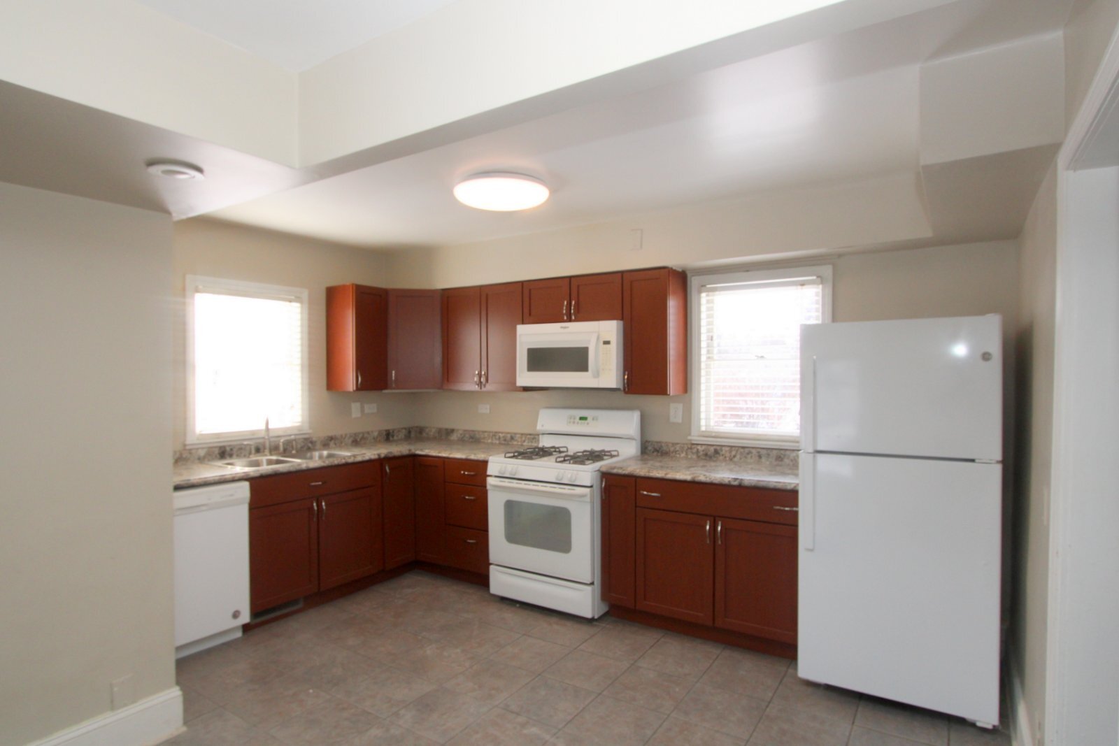 17 Crystal Lake Avenue, Crystal Lake, IL 60014