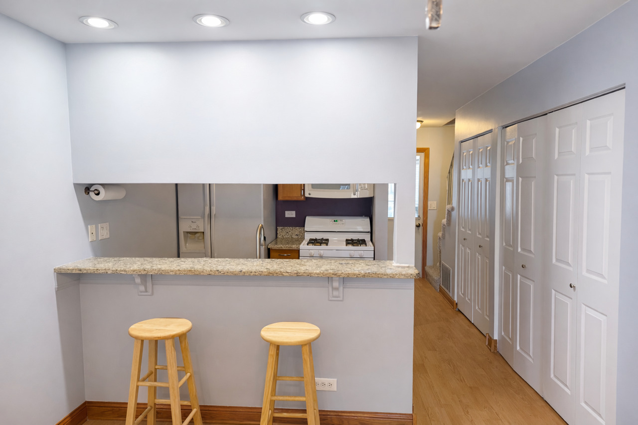 2624 Prairieview Lane, Aurora, IL 60502