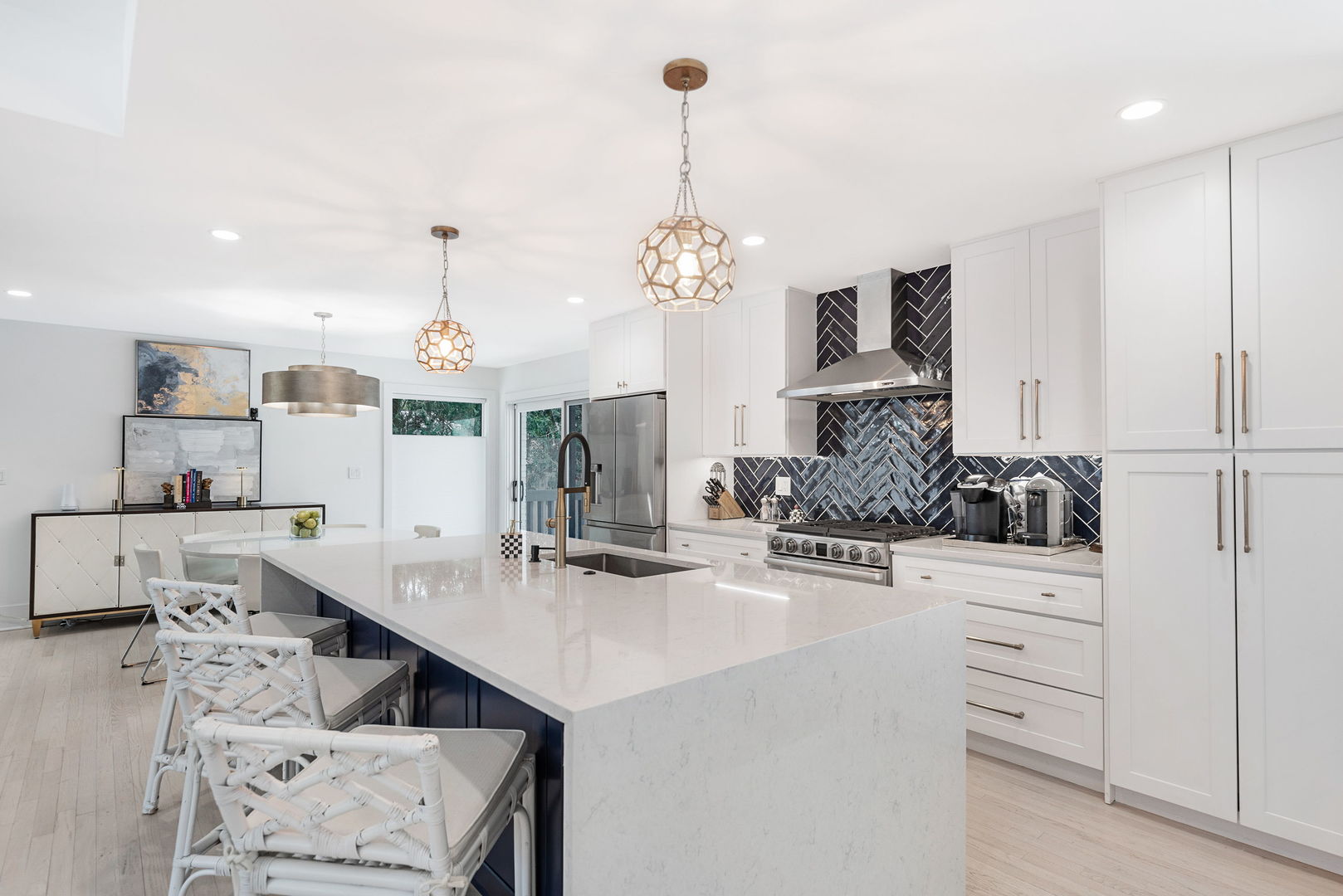 872 Northmoor Road, Lake Forest, IL 60045