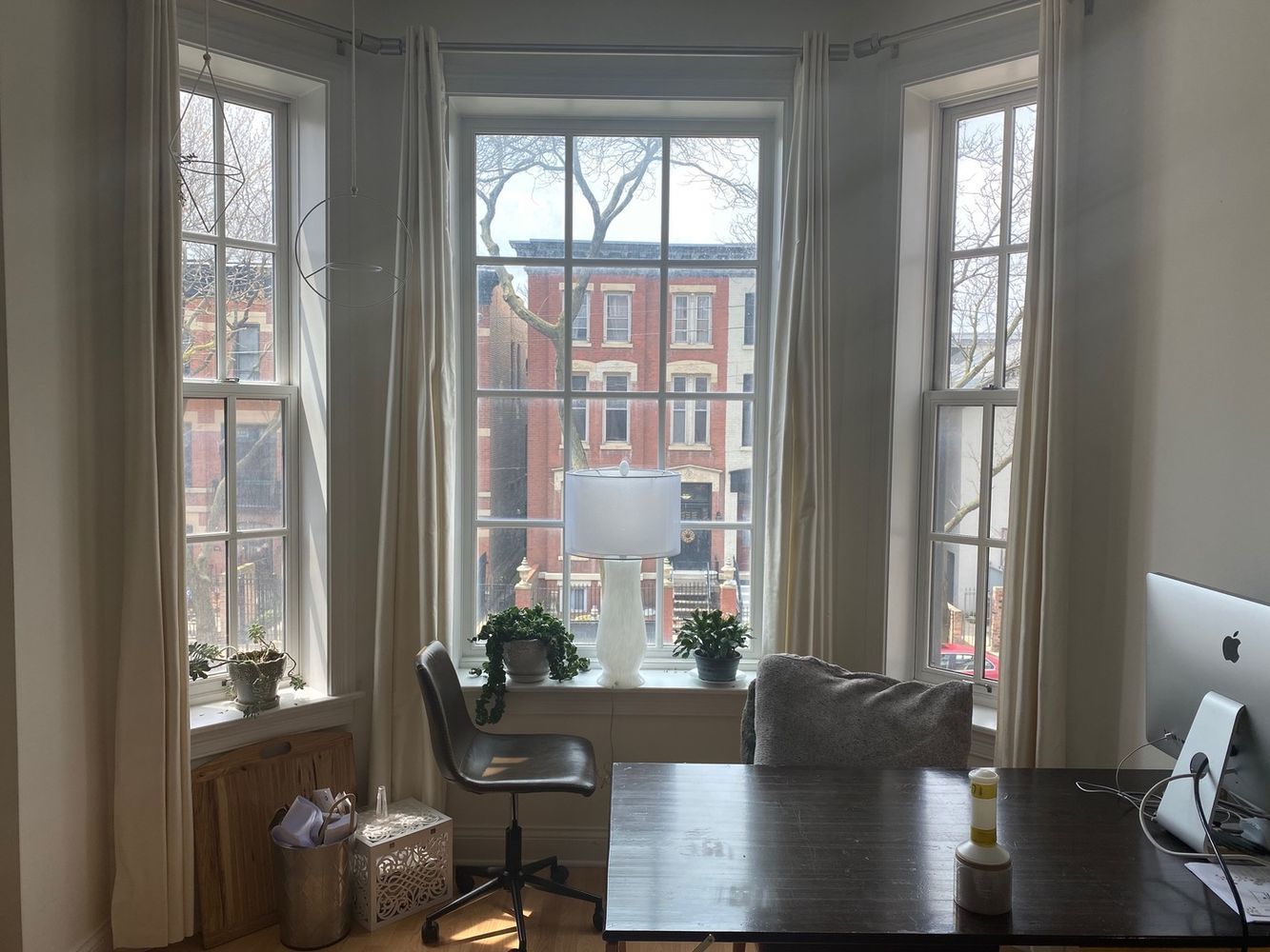 1921 Sedgwick Avenue, Chicago, IL 60614